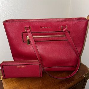 Michael Kors Leather Tote & Wallet